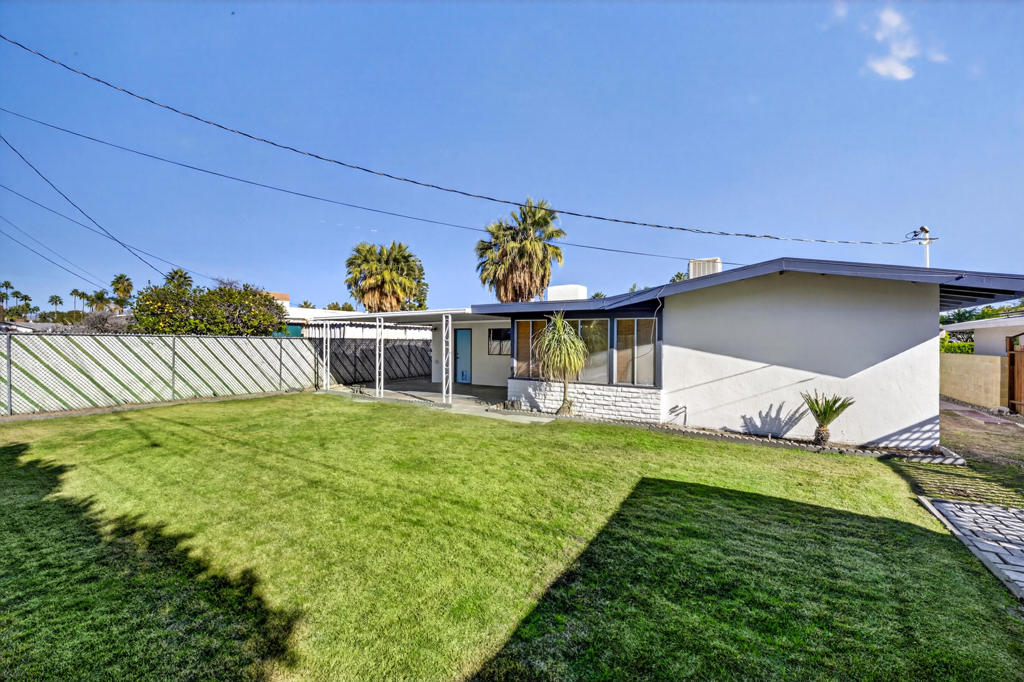 Movie Colony East - Residential