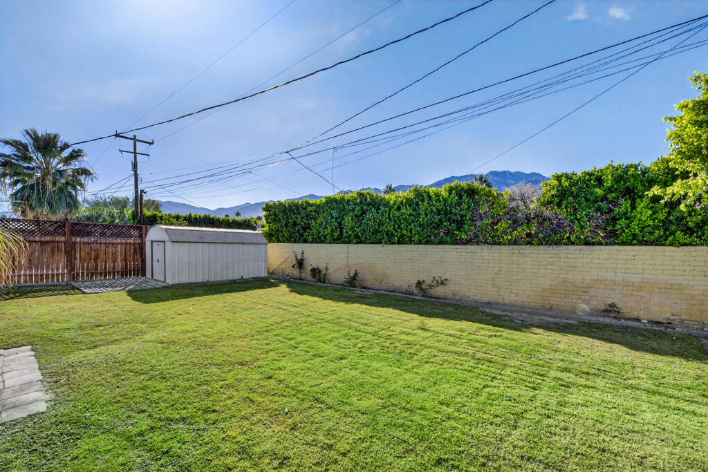 Movie Colony East - Residential