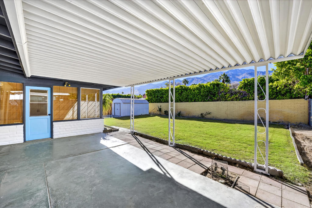 Movie Colony East - Residential