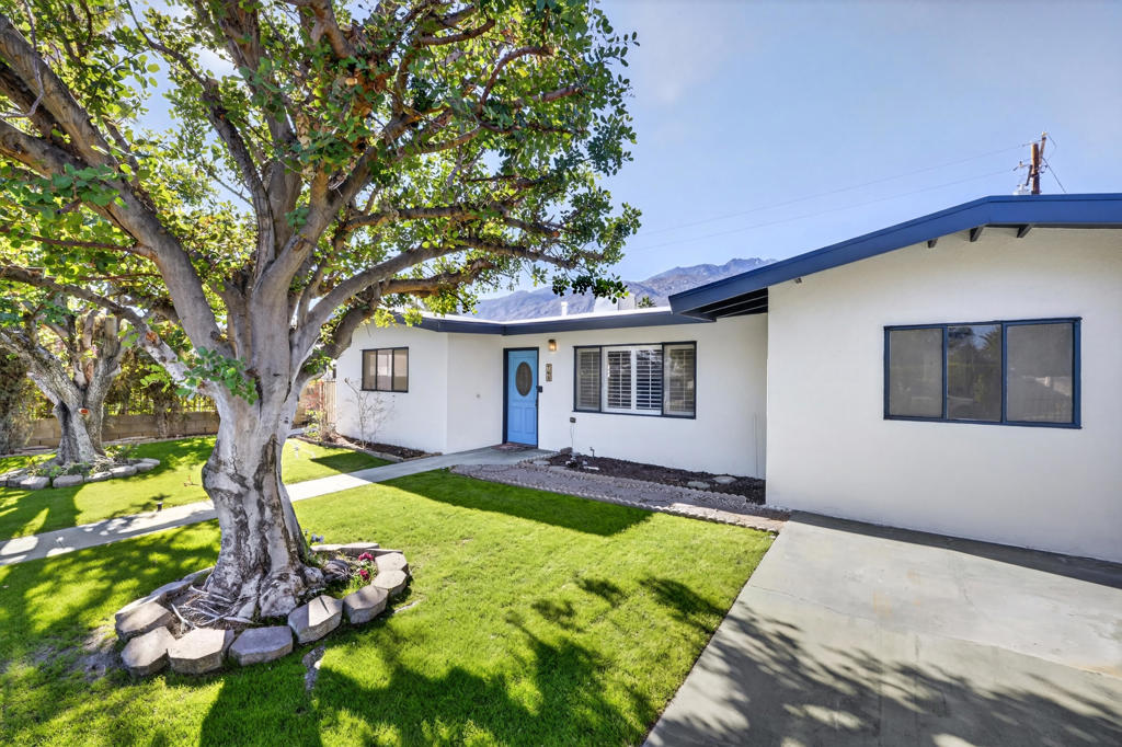 Movie Colony East - Residential