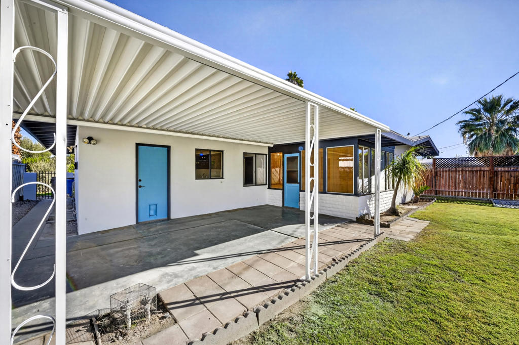 Movie Colony East - Residential