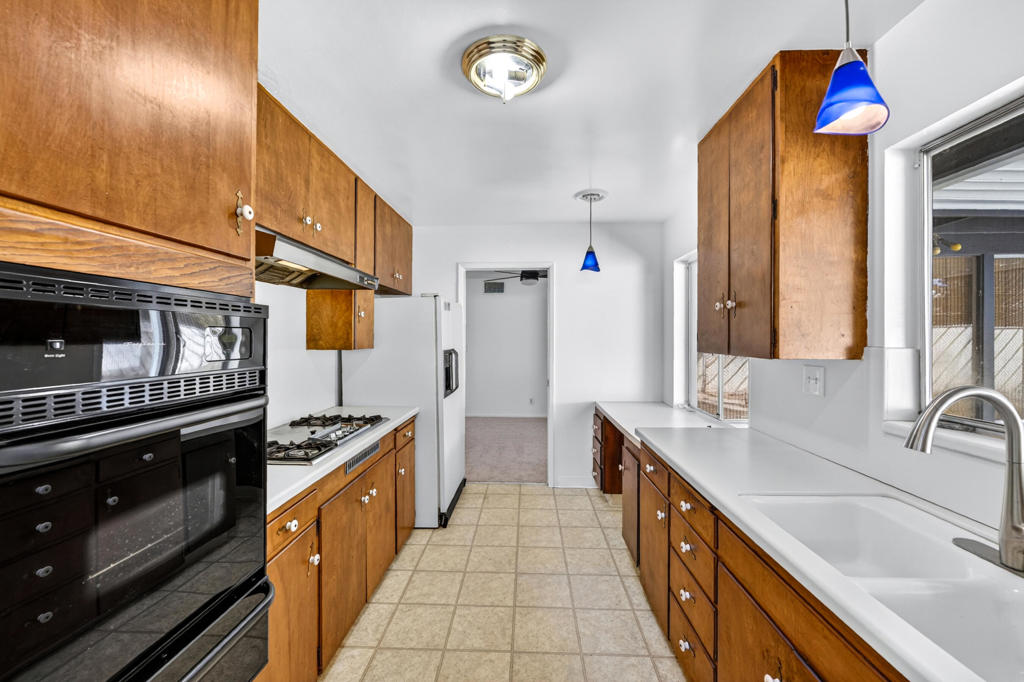 Movie Colony East - Residential