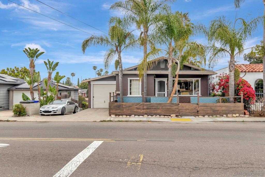 2921 Boundary St.