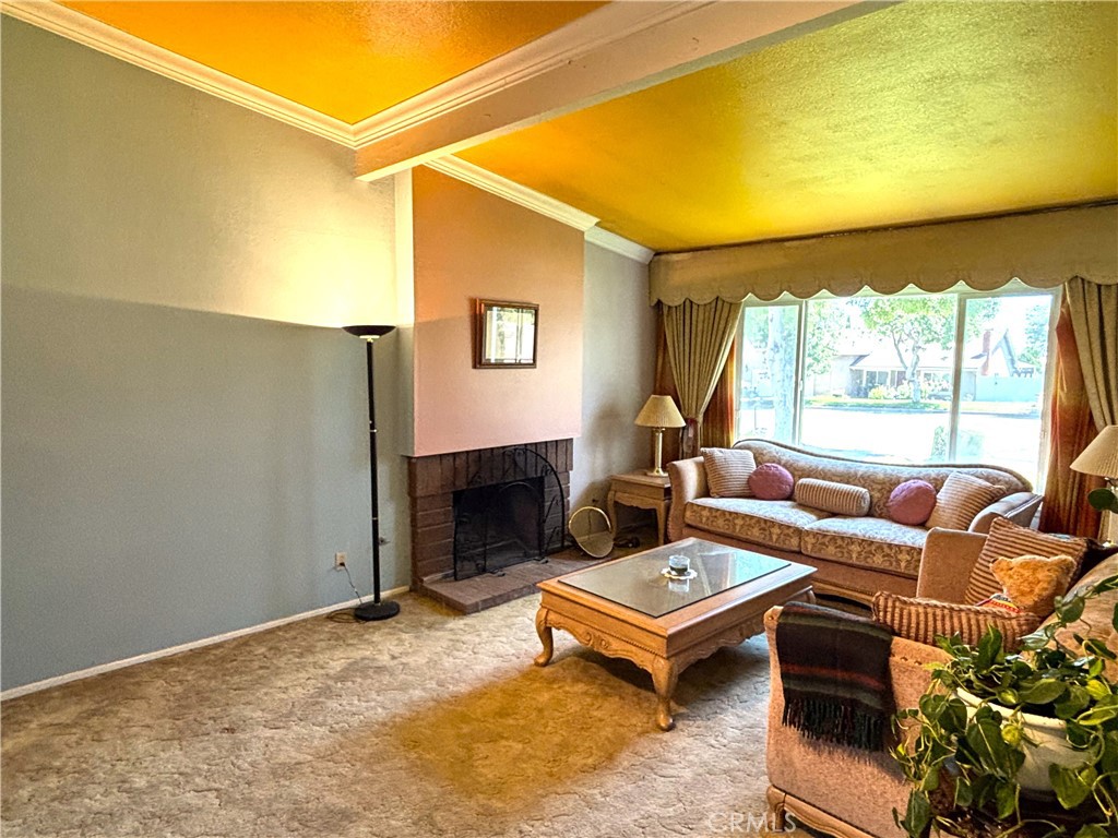 1193 W Molly Court