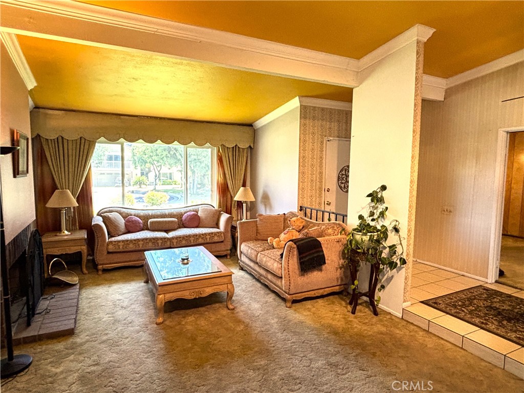 1193 W Molly Court
