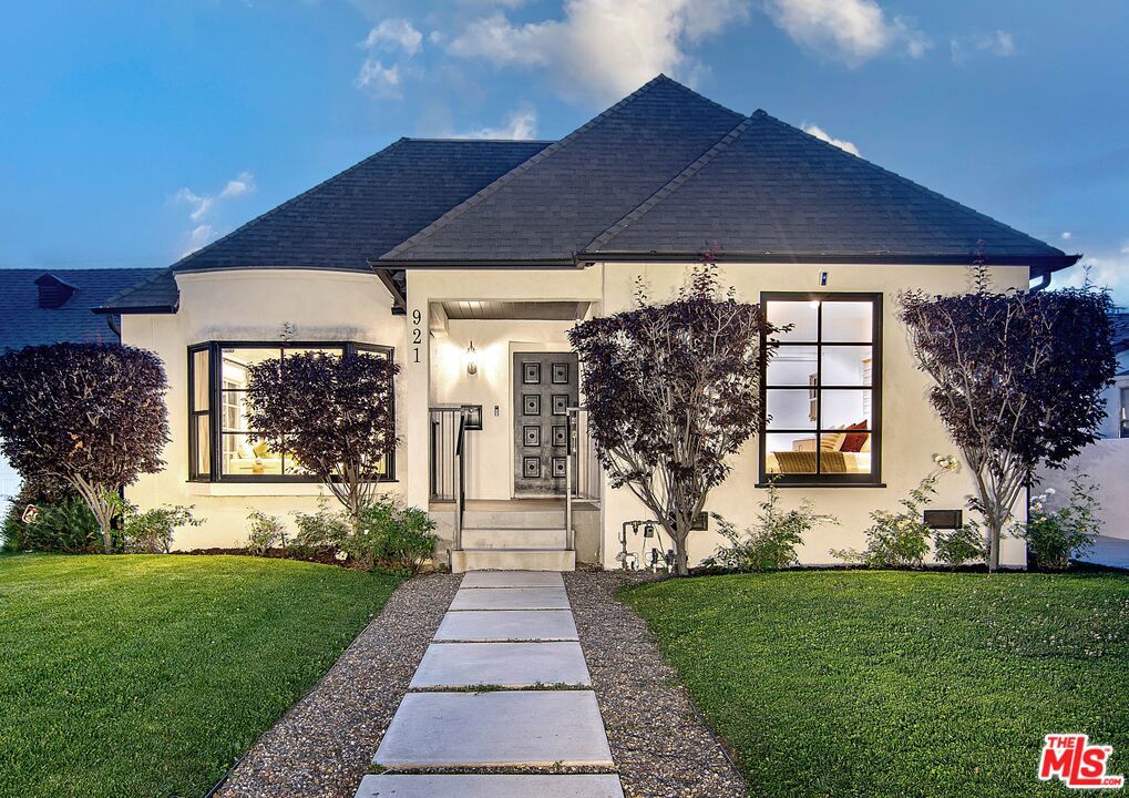 921 S Sierra Bonita Avenue