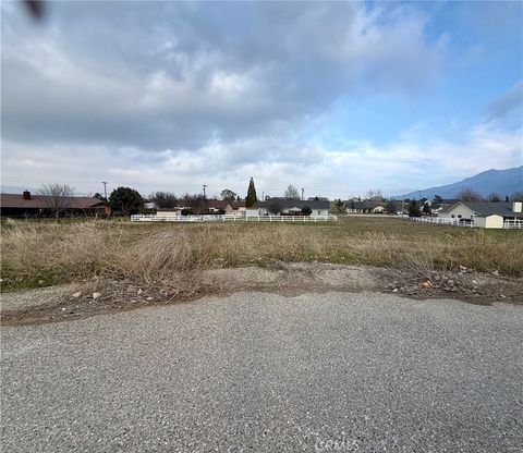 Photo of 0 Burlingame Court, Tehachapi, CA 93561 (MLS # PI26075004)