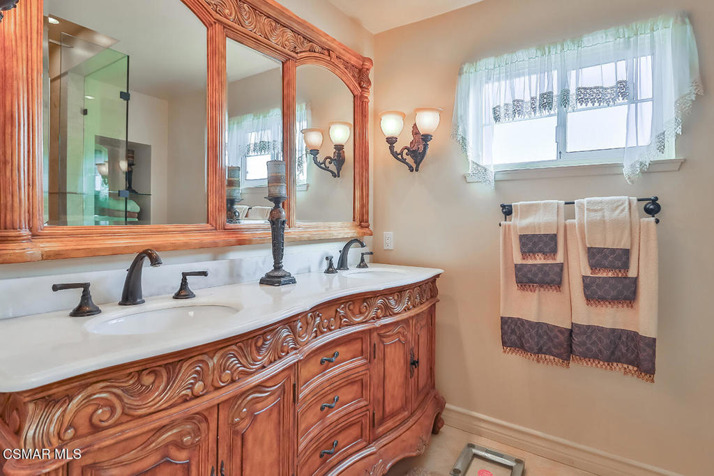 Saratoga Hills-868 - 868 - Residential