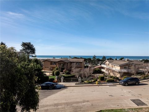 Tiny photo for 670 Sequoia Court, Morro Bay, CA 93442 (MLS # SC25192365)