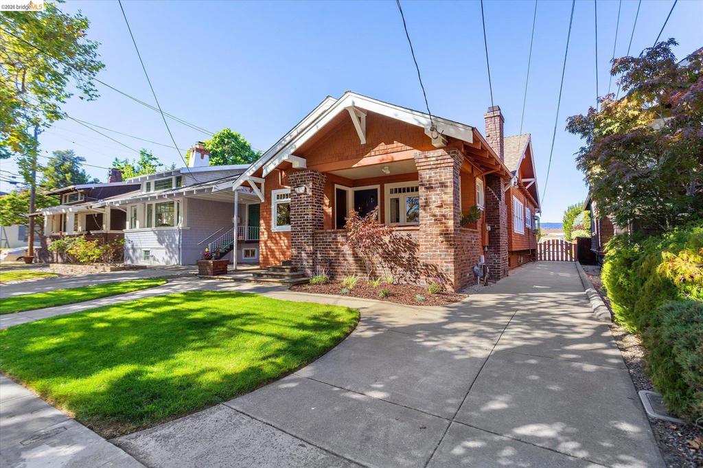 3107 Central Ave