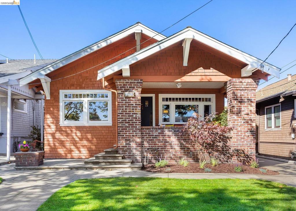 3107 Central Ave