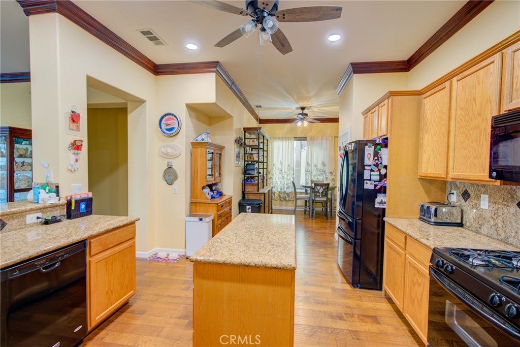 2480 Boulder Drive