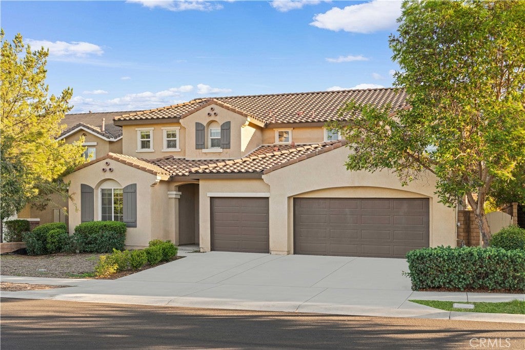 Photo of 7525 sanctuary Drive, Corona, CA 92883 (MLS # OC26212732)