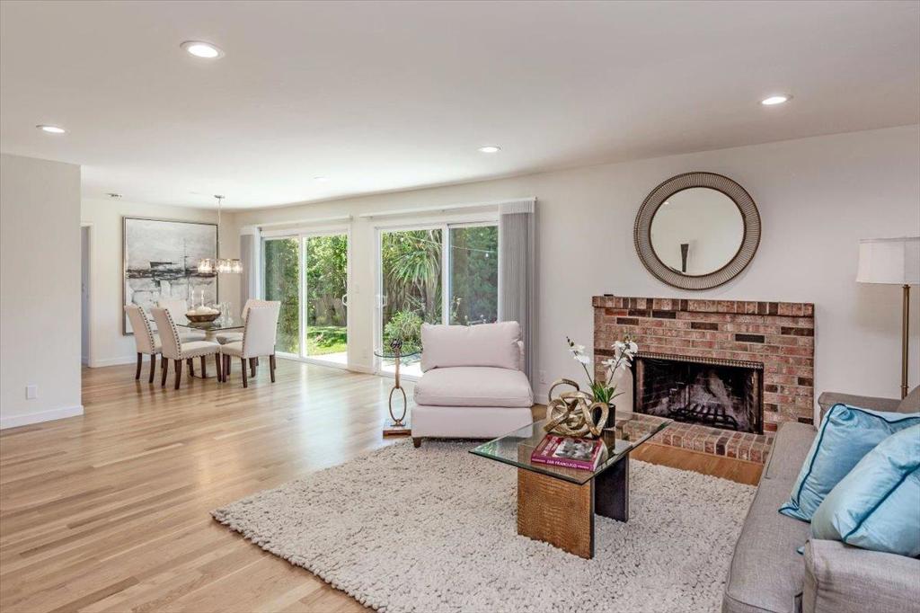 1375 Sprig Court