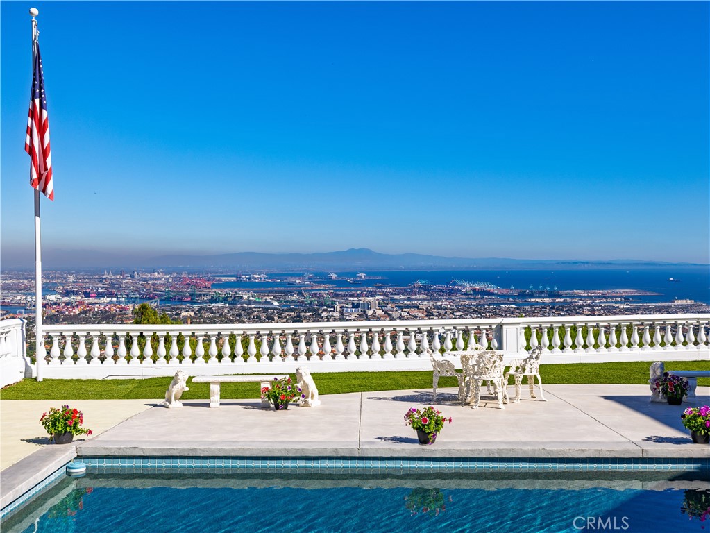 30323 Palos Verdes E