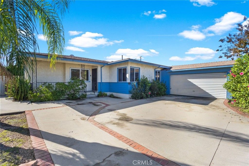 Photo of 832 E Florence Ave, West Covina, CA 91790 (MLS # PW25266606)