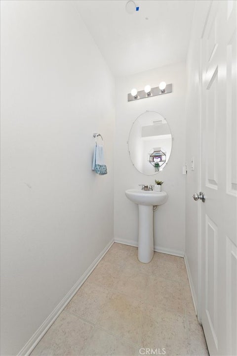 Tiny photo for 15197 Planger Lane, Fontana, CA 92336 (MLS # PW26216641)