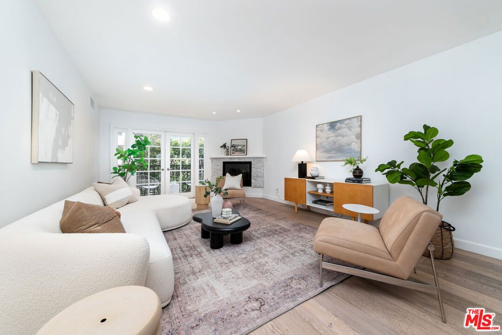 Photo of 1230 Horn Avenue #516, West Hollywood, CA 90069 (MLS # 26663769)