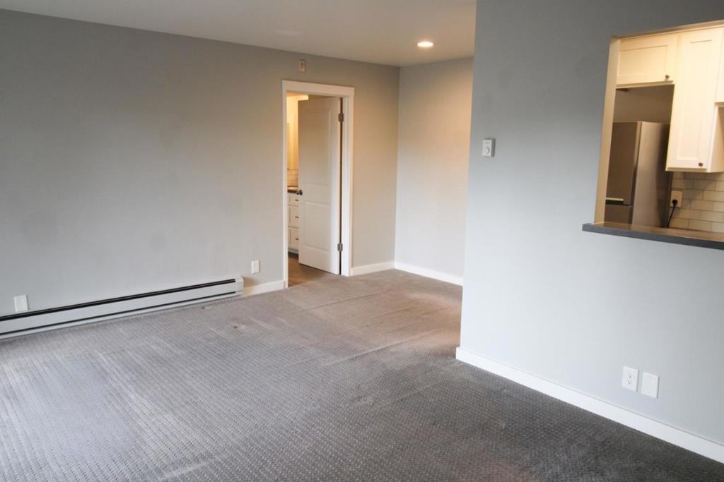 500 W Middlefield Road 122