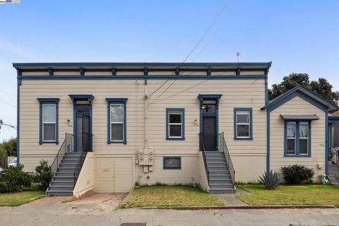 Photo of 1820 3rd St St, Alameda, CA 94501 (MLS # 41117968)