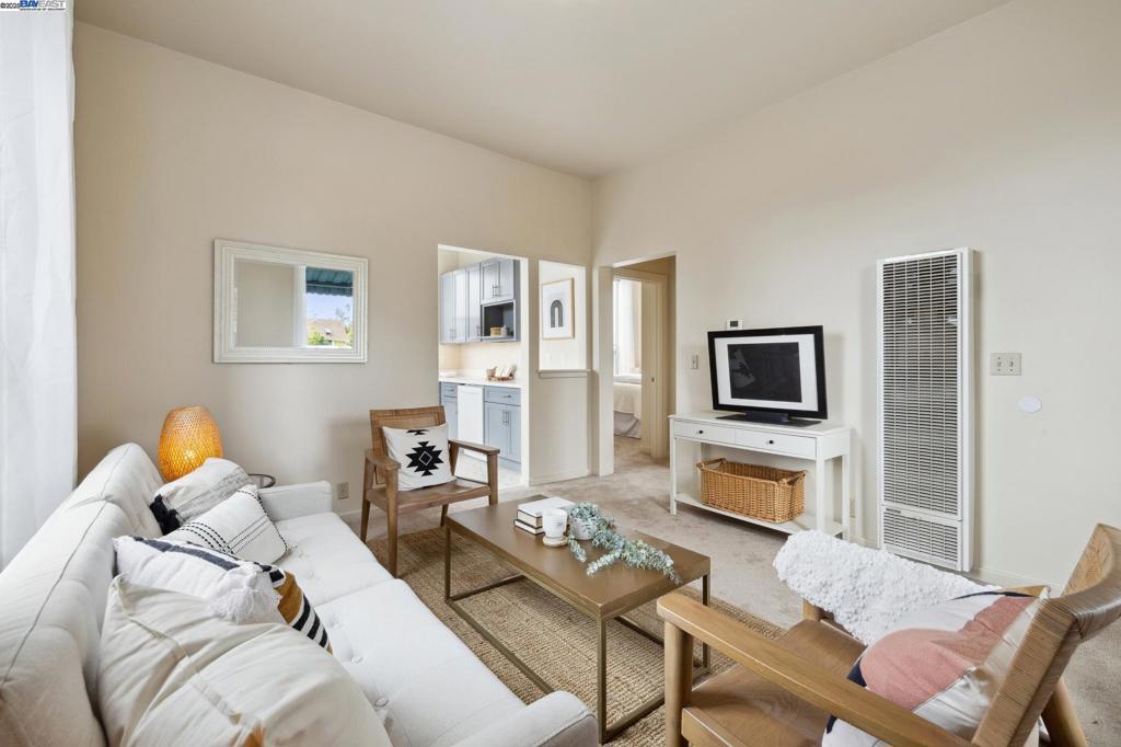 WEST END - Residential Income