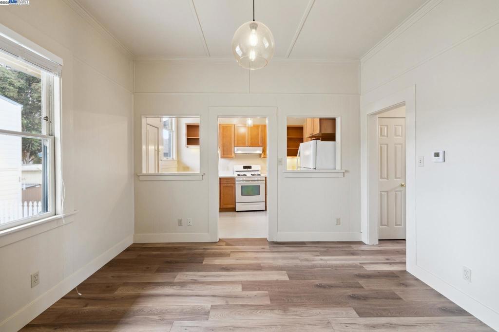 WEST END - Residential Income