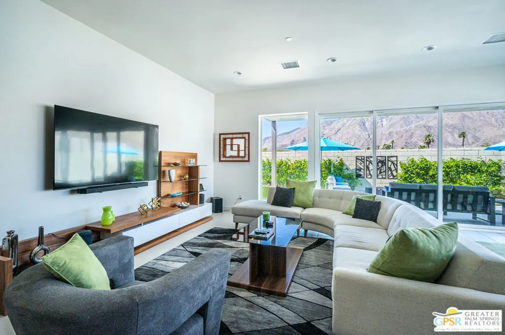 Palm Springs, California 92262, United States, 3 Bedrooms Bedrooms, ,3 BathroomsBathrooms,Residential,Active,132115