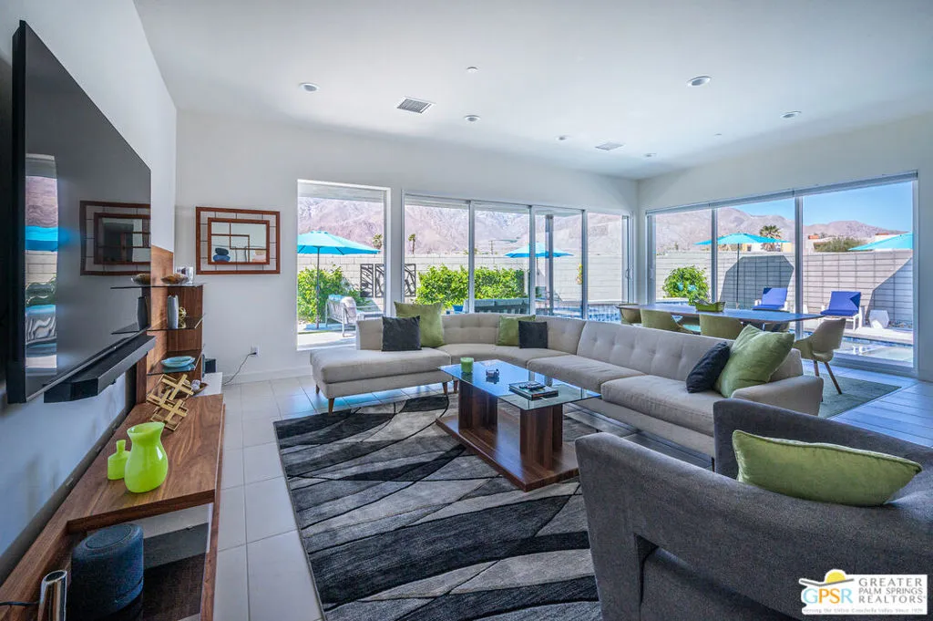 Palm Springs, California 92262, United States, 3 Bedrooms Bedrooms, ,3 BathroomsBathrooms,Residential,Active,132115