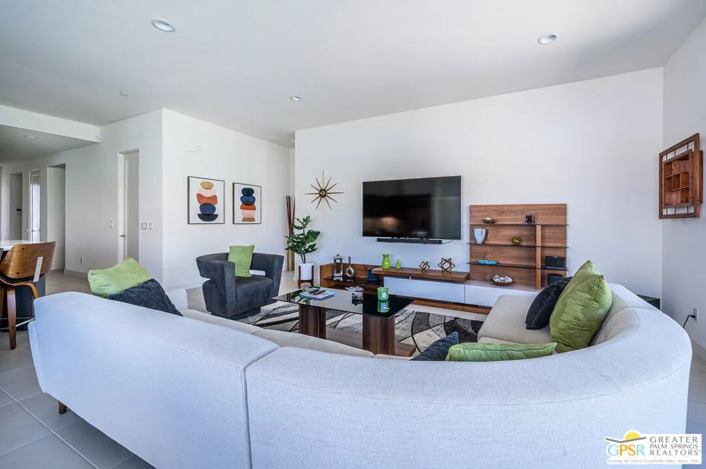 Palm Springs, California 92262, United States, 3 Bedrooms Bedrooms, ,3 BathroomsBathrooms,Residential,Active,132115