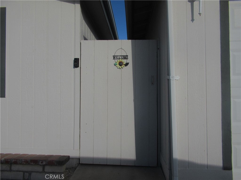21621 Sandia Road 33