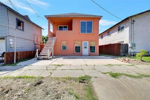Photo of 710 14 ST, Marysville, CA 95901 (MLS # OR26101432)