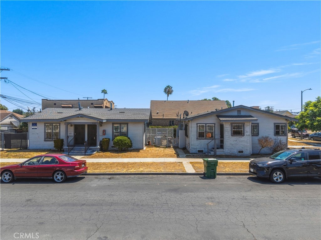 1457 W 52nd