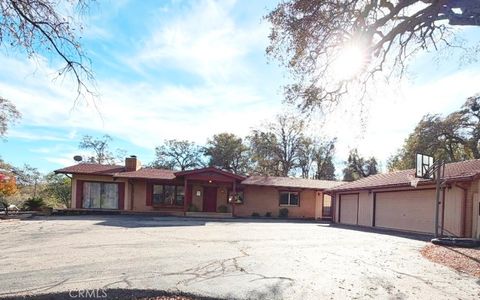 Photo of 5092 Smith Rd, Mariposa, CA 95338 (MLS # MP26009393)