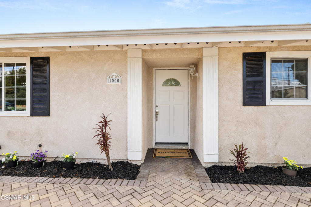 1005 Sheffield Place