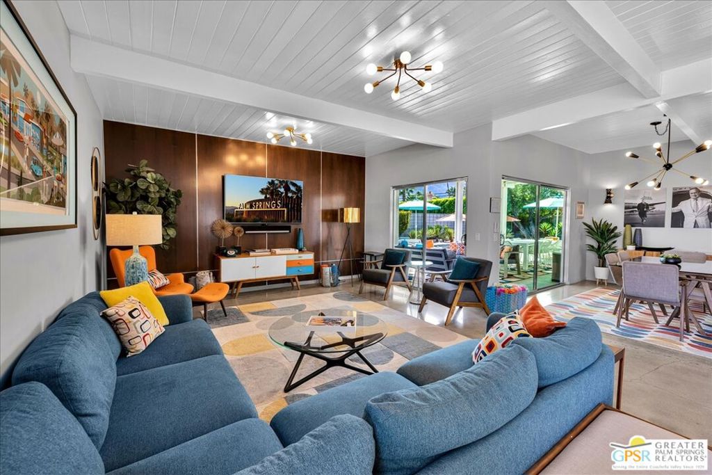 657 N Juanita Drive