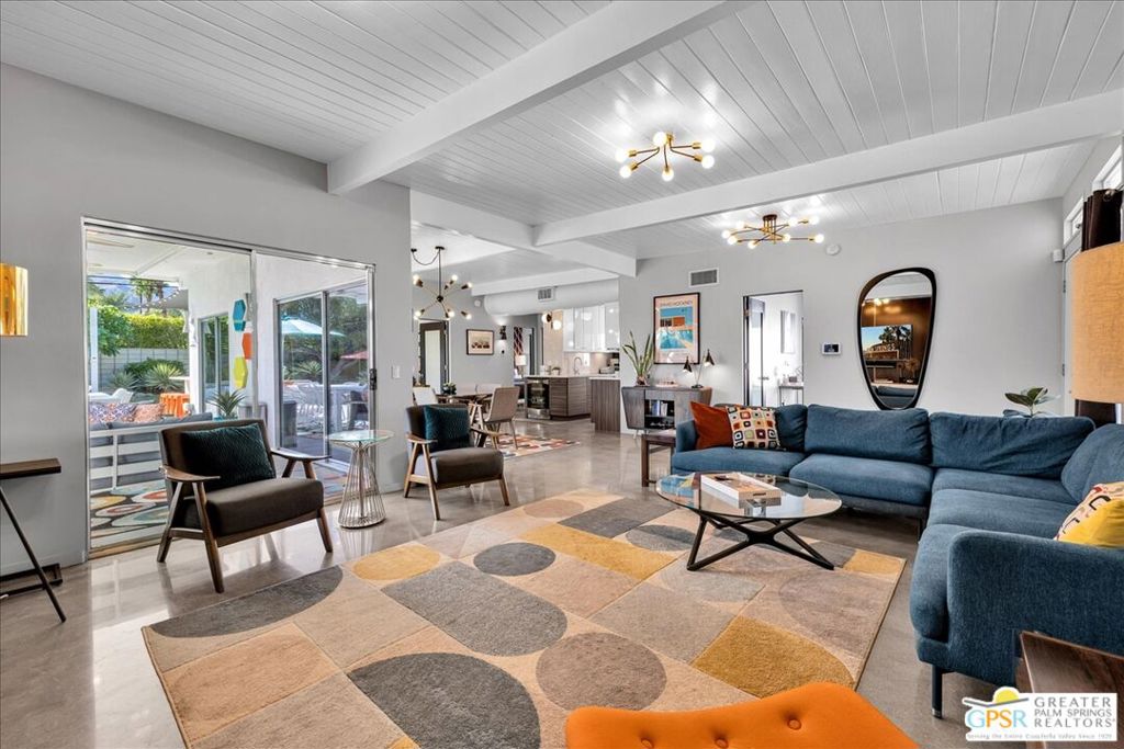657 N Juanita Drive
