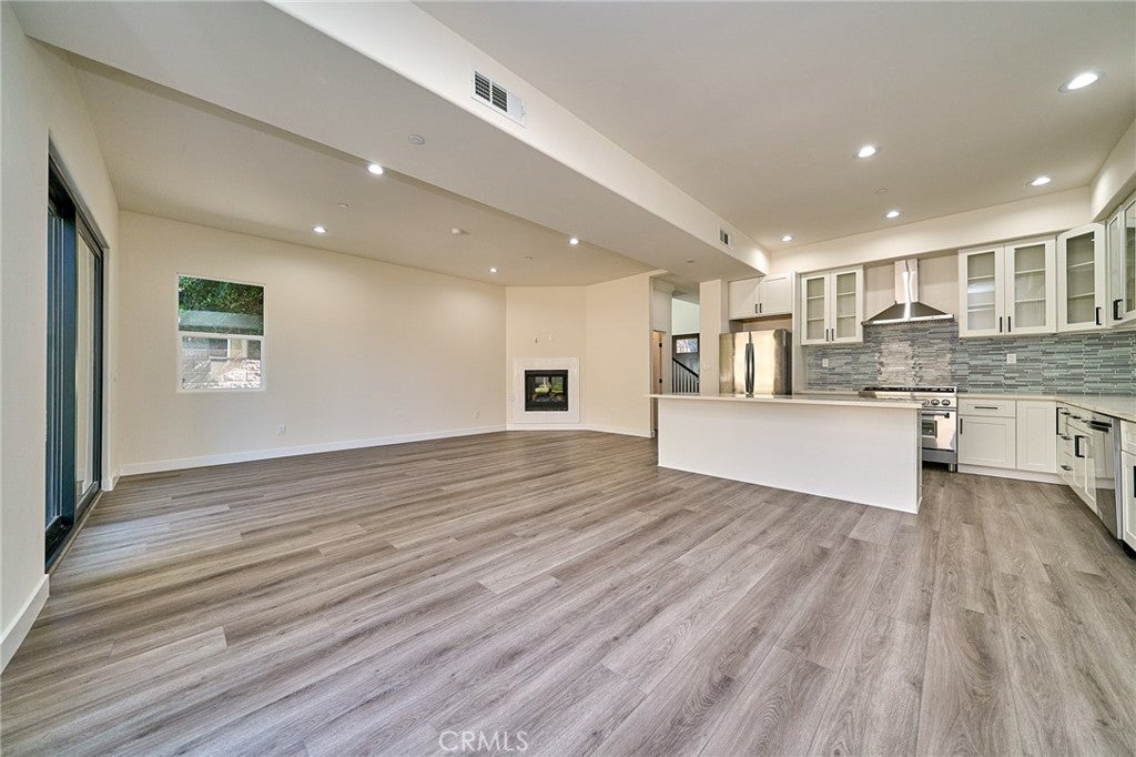 673 Castlehill