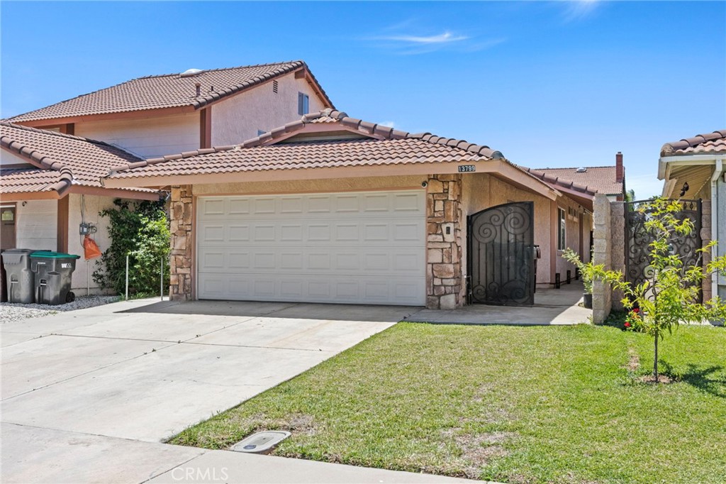 13799 Caspian Way