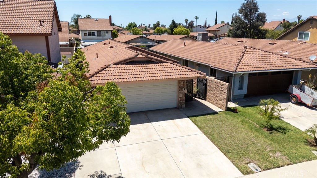 13799 Caspian Way