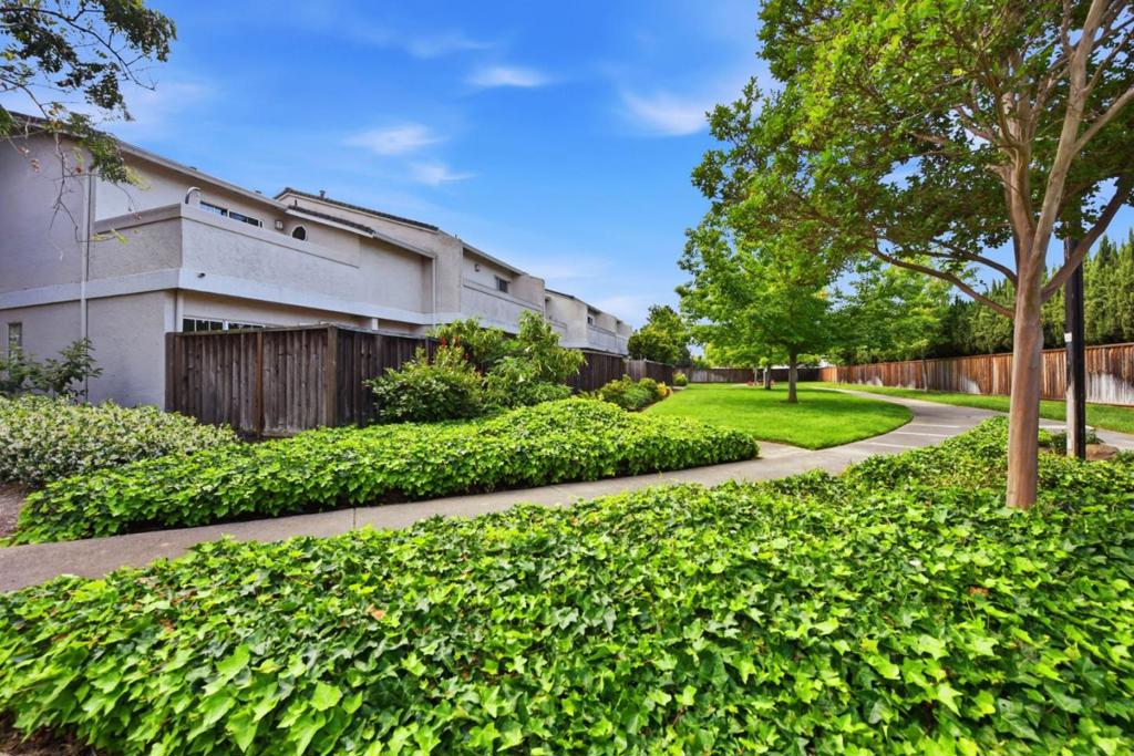 4071 Grama Terrace