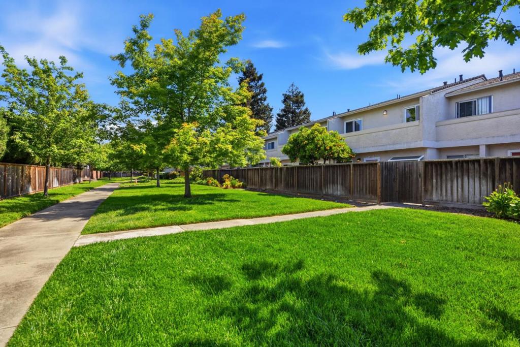 4071 Grama Terrace