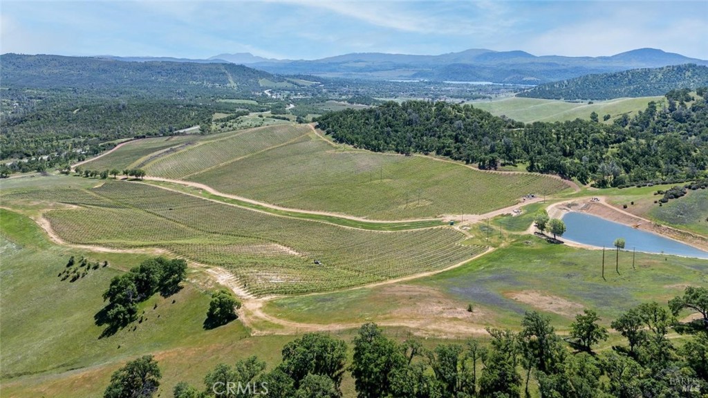 895 State Highway 53