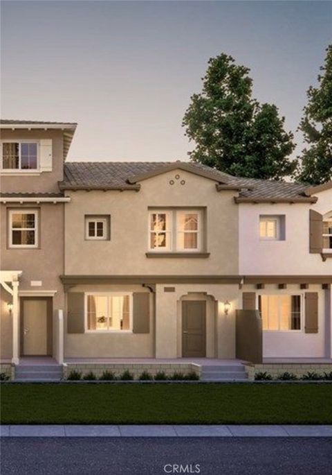Photo of 316 N Calvados AVE, Azusa, CA 91702 (MLS # OC26106170)