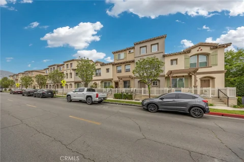 MLS: OC26106170