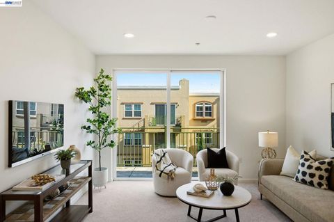 Photo of 49002 Cinnamon Ferm Common Cmn #507, Fremont, CA 94539 (MLS # 41129516)