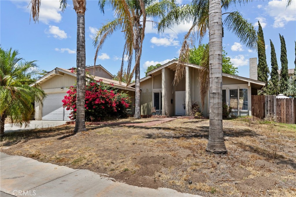 Valencia Fixer with Updated Kitchen & Baths
Opportunity knocks in one of Valencia’s most desirable neighborhoods! This 3-bedroom, 2-bath single-story home sits on a quiet street and is priced well below market — perfect for buyers looking to build equity with some work and vision.
The kitchen and bathrooms have already been updated with granite countertops, newer cabinets, and modern shower finishes, giving you a solid head start. Hardwood-style flooring runs through much of the home and appears to be in good shape. The rest of the property needs TLC, but the fundamentals are there.
Enjoy the benefits of living in a well-established community with access to Valencia’s paseos and bike trails, top-rated schools, parks, shopping, dining, and NO Mello Roos. The lot offers space to create a backyard retreat, and the attached 2-car garage adds convenience.
Whether you're a first-time buyer ready for a project, an investor, or someone looking for a value-add opportunity in a great location, this home is worth a look. Homes in this neighborhood rarely come up at this price—don’t miss your chance!