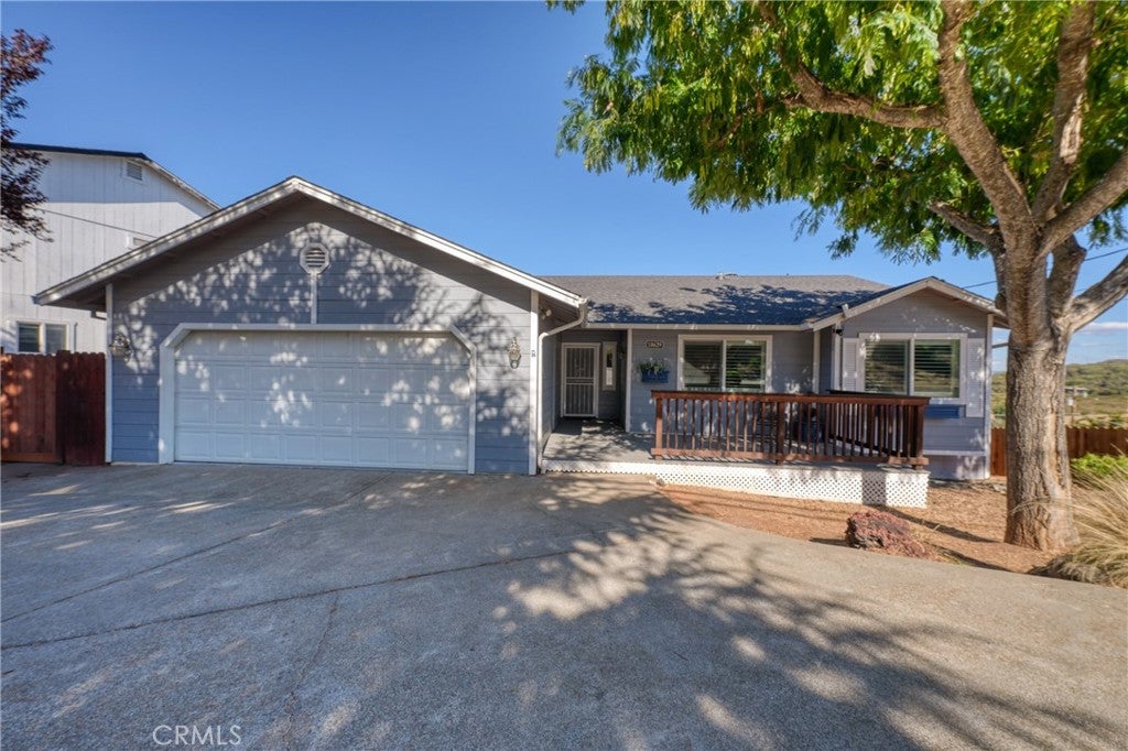 10629 Sunset Ridge