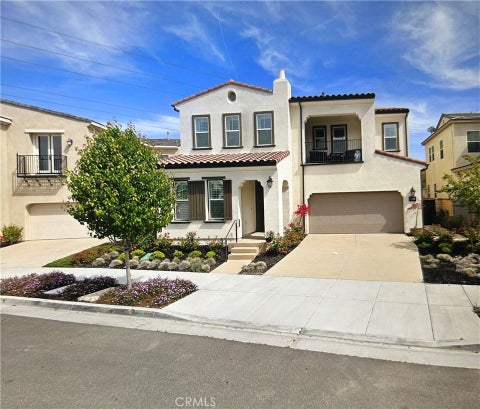 Photo of 20551 Arden Place, Saugus, CA 91350 (MLS # SR26201482)
