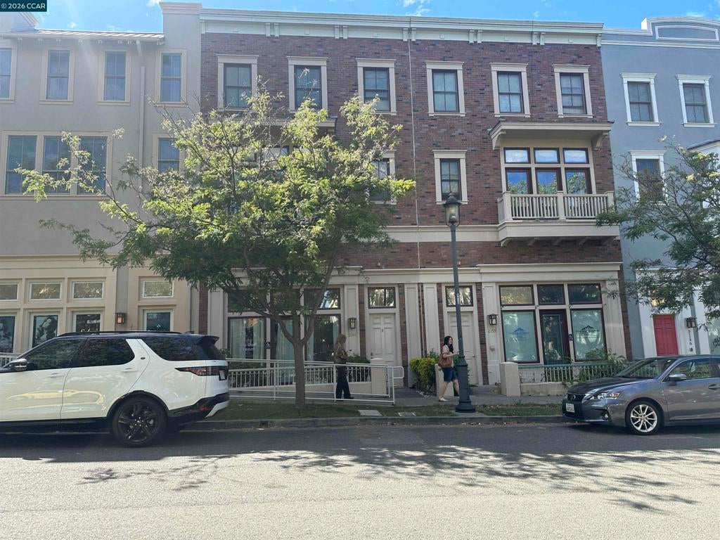 2144 Railroad Ave Ave, Hercules CA 94547