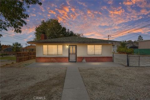 Photo of 12704 California Street, Yucaipa, CA 92399 (MLS # IG25265940)